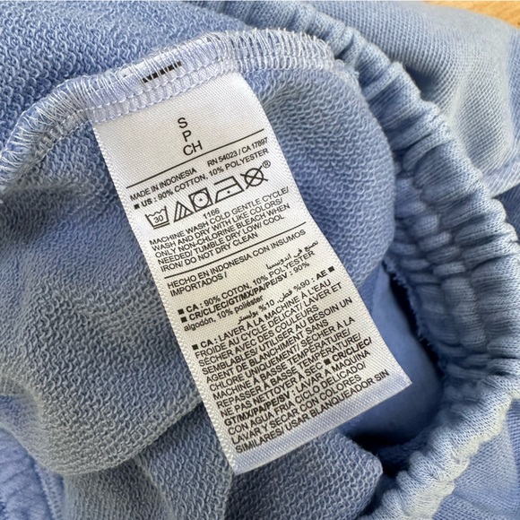 NWT Old Navy Blue Shorts - Picture 8 of 8